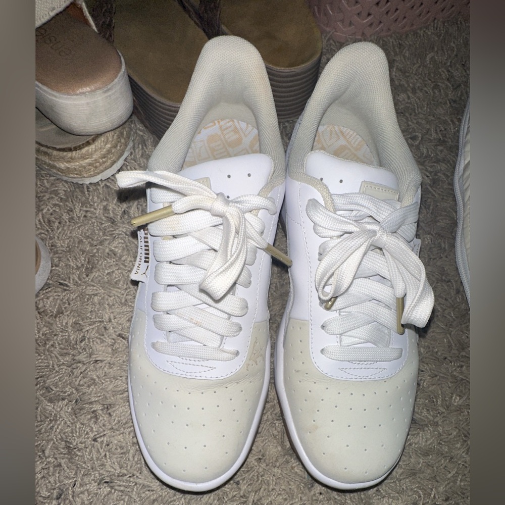 Puma Women's Sneakers - White and Cream